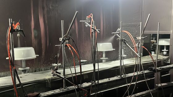 एल्यूमीनियम बर्तन बनाने के लिए स्वचालित रंग कोटिंग कुकवेयर उत्पादन लाइन मशीन
