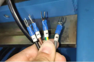 स्टेनलेस स्टील के लिए स्वचालित पीसने और चमकाने के लिए हाथ से बनाया रसोई सिंक मशीन