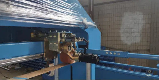 स्वचालित डबल रेत बेल्ट मैनुअल त्रिकोण पीसने की मशीन सिंक तार ड्राइंग