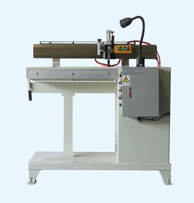 स्टेनलेस स्टील सिंक स्प्लिसिंग के लिए स्वचालित संख्यात्मक नियंत्रण वेल्डिंग मशीन