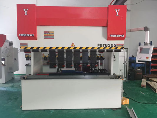 अच्छा दाम कुशल सटीक 63T मजबूत टिकाऊ स्टेनलेस स्टील शीट धातु झुकने मशीन ऑनलाइन