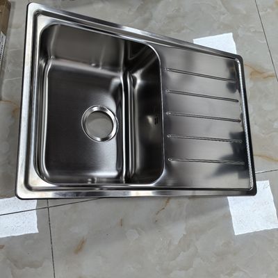 फ्रॉस्टेड ब्रश स्टेनलेस स्टील सिंक नैनो गन ग्रे स्टेनलेस स्टील सिंक 304 स्टेनलेस स्टील सिंक स्टेज के तहत स्थापित