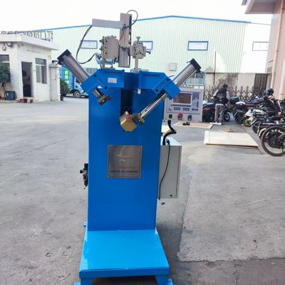 संचालित करने में आसान और अनुकूलन योग्य वेल्डिंग पैरामीटर, गोल कोने सीएनसी वेल्डिंग मशीन