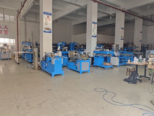 उत्पादन दक्षता और गुणवत्ता में तेजी लाने के लिए स्वचालित मैनुअल सिंक उत्पादन लाइन
