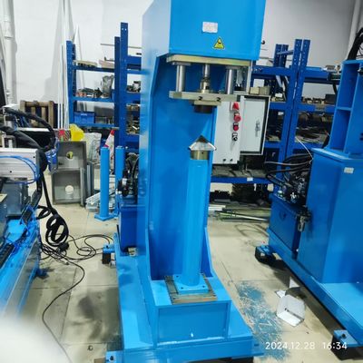 स्टेनलेस स्टील सिंक के लिए 380V हाइड्रोलिक कॉर्नर प्रेसिंग मशीन