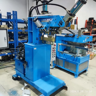 2 - में - एक एकीकृत प्रेस आर्क और कोने मशीन ((380V, 2.3KW, पीएलसी नियंत्रण)