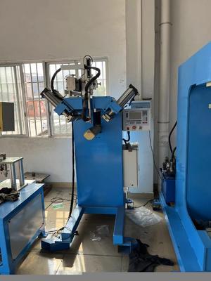 नाइट्रोजन-परिरक्षित कोणीय गोल वेल्डर, खाद्य-ग्रेड अनुपालन और रसोई सिंक के लिए सटीक गोलन के साथ